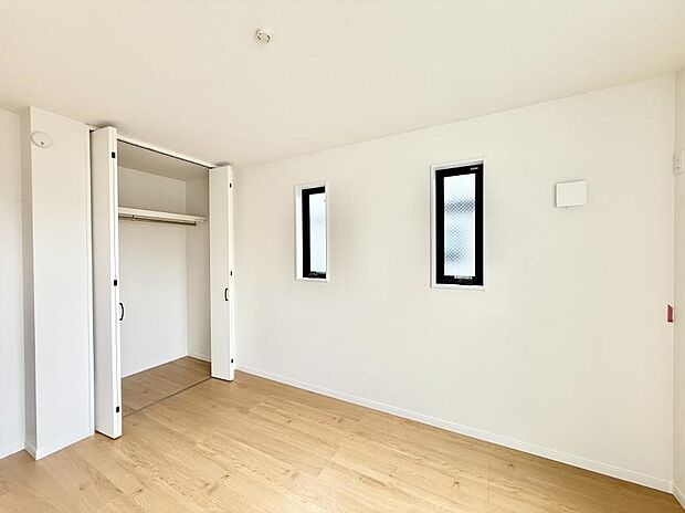 ■窓の配置や通気性の良い設計で部屋の空気がこもらず、常に新鮮な空気が流れます