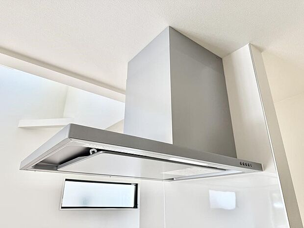 ■調理時の蒸気や匂いが換気扇に誘導され、効率的に排煙ができます。
