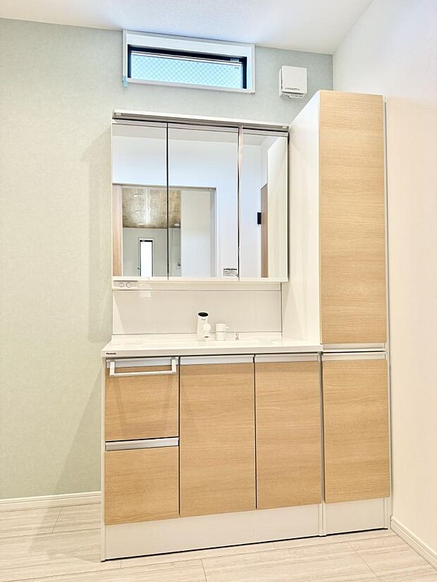 ■朝の準備がスムーズにできる広さです