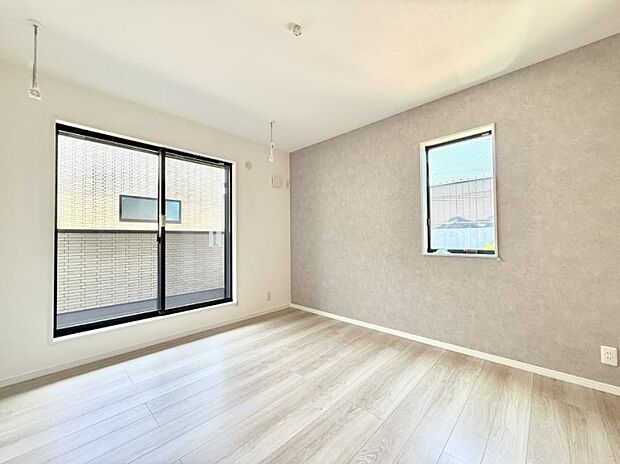 ■落ち着いた雰囲気のお部屋で心が安らぐ空間