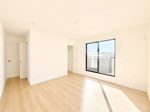 ■窓の配置や通気性の良い設計で部屋の空気がこもらず、常に新鮮な空気が流れます