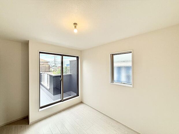 ■落ち着いた色合いのお部屋で穏やかな時間を楽しめます