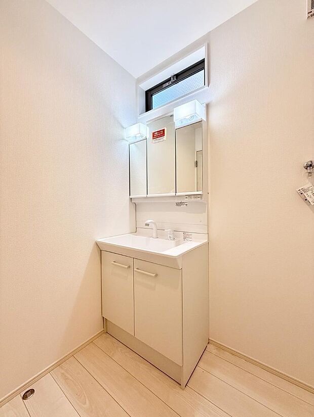 ■朝の準備がスムーズにできる広さです