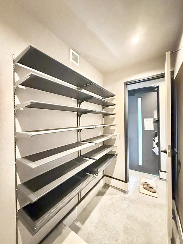 ■ 家族やゲストをやさしく迎える、心地よい空間