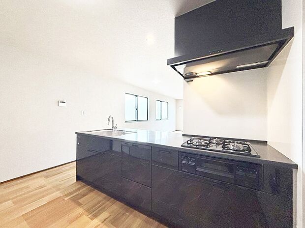 ■家族の絆を深める、温もりのあるキッチン