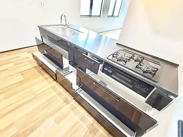 ■料理がもっと楽しくなる、快適なキッチン空間