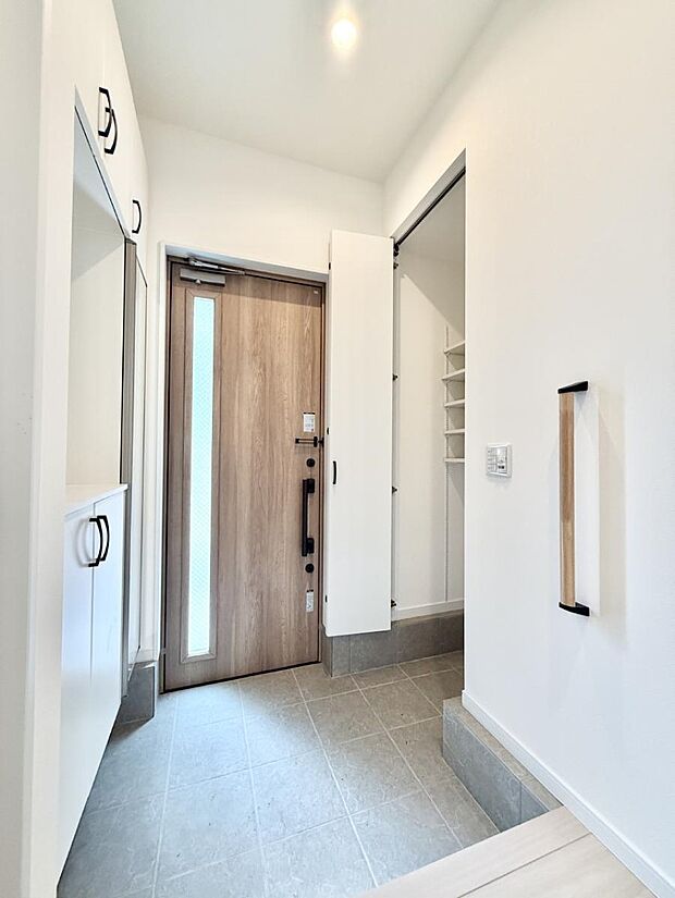 ■ 家族やゲストをやさしく迎える、心地よい空間