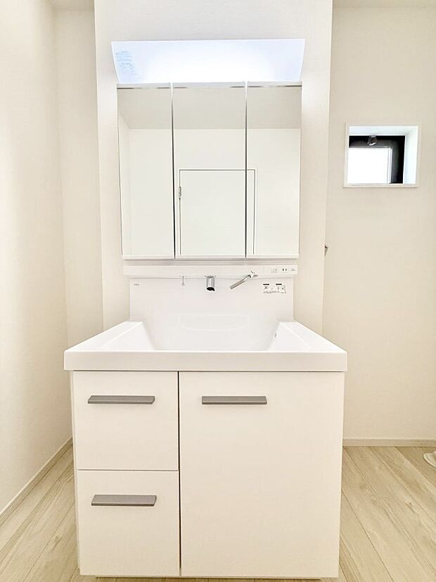 ■朝の準備がスムーズにできる広さです