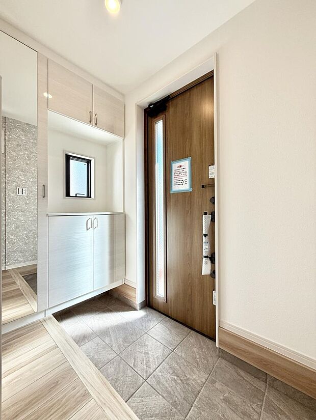 ■ ここから始まる一日、すっきり整った玄関