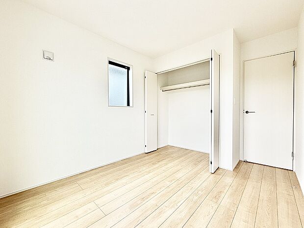 ■落ち着いた色合いのお部屋で穏やかな時間を楽しめます