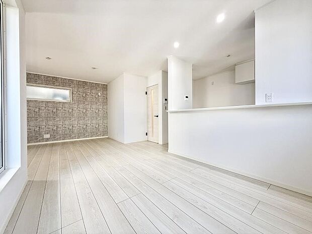 ■心落ち着く場所、ゆったり過ごせるリビング