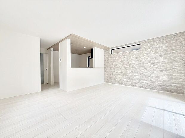 ■くつろぎと笑顔が集まる、心温まるリビング