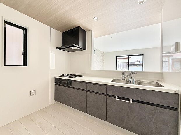 ■作る楽しみと食べる幸せを届けるキッチン