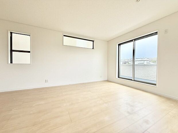 ■くつろぎと笑顔が集まる、心温まるリビング