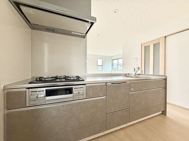 ■美味しい時間が生まれる、笑顔あふれるキッチン