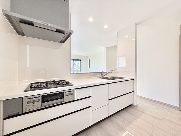 ■美味しい時間が生まれる、笑顔あふれるキッチン