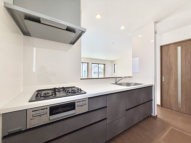 ■美味しい時間が生まれる、笑顔あふれるキッチン