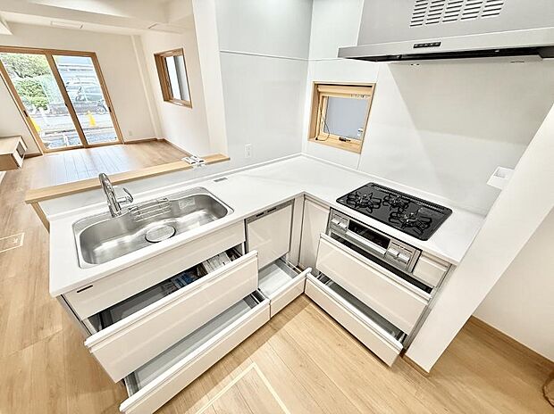 ■家族の絆を深める、温もりのあるキッチン