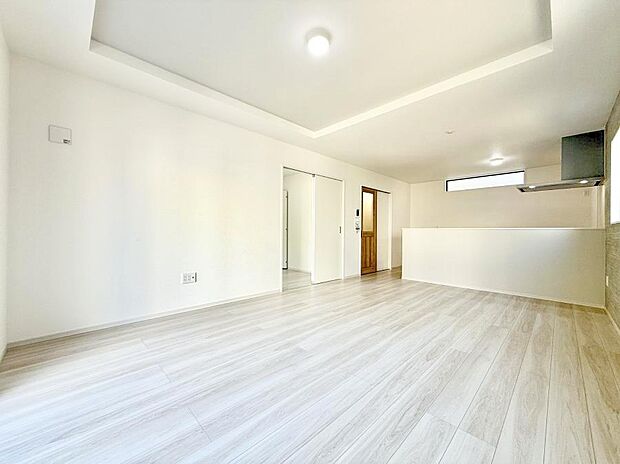 ■くつろぎと笑顔が集まる、心温まるリビング