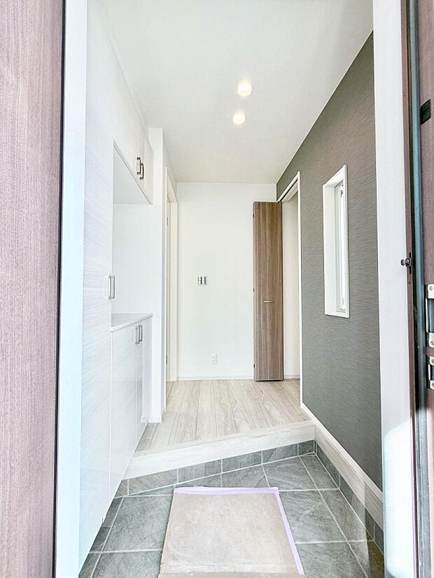 ■玄関はお家の顔！おしゃれな玄関でお客様をお迎え！