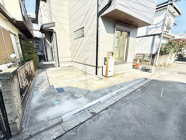 ■自宅にある駐車スペースなので安心ですね