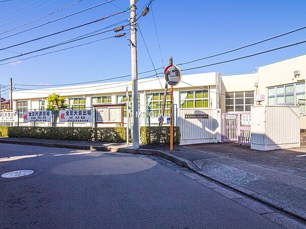 中学校 300m 町田市立真光寺中学校(■親子にうれしい、中学校近接の戸建て)