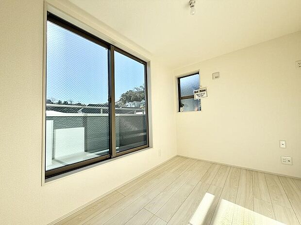 ■落ち着いた色合いのお部屋で穏やかな時間を楽しめます