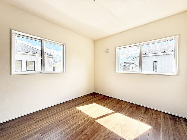 ■落ち着いた色合いのお部屋で穏やかな時間を楽しめます