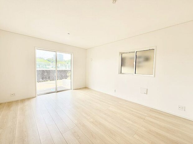 ■くつろぎと笑顔が集まる、心温まるリビング