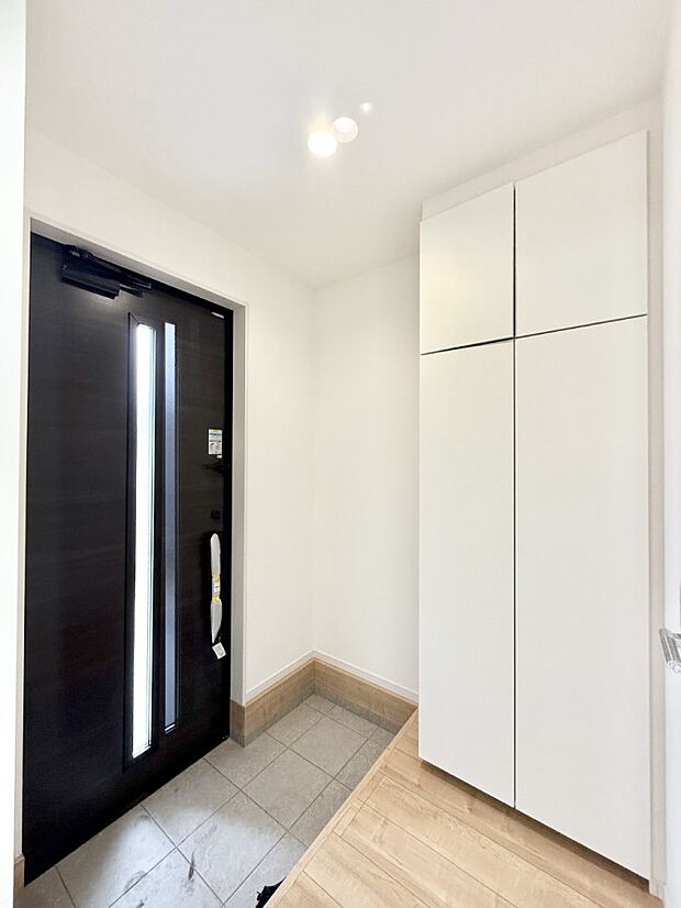 ■ ここから始まる一日、すっきり整った玄関