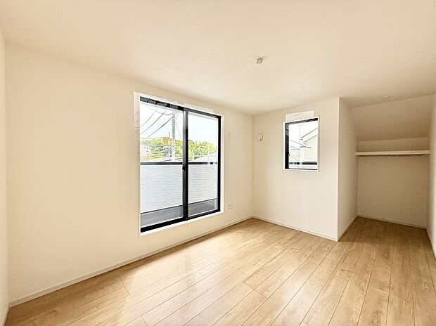 ■落ち着いた色合いのお部屋で穏やかな時間を楽しめます