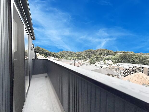 ■ 朝のコーヒーや夜の星空を楽しむ、癒しの場所