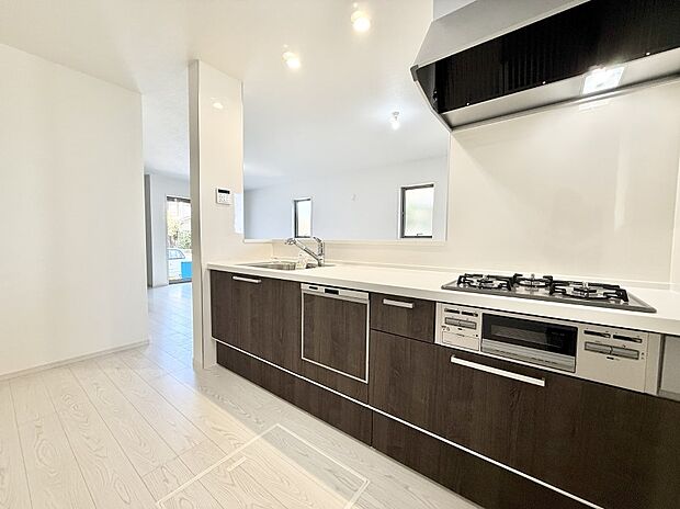 ■家族の絆を深める、温もりのあるキッチン