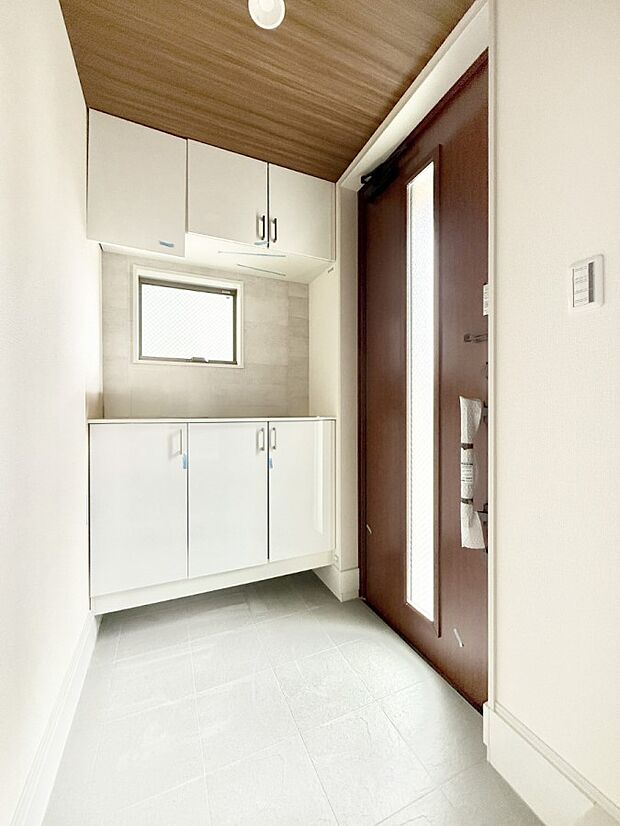 ■ シンプルで美しく、快適な暮らしの入り口