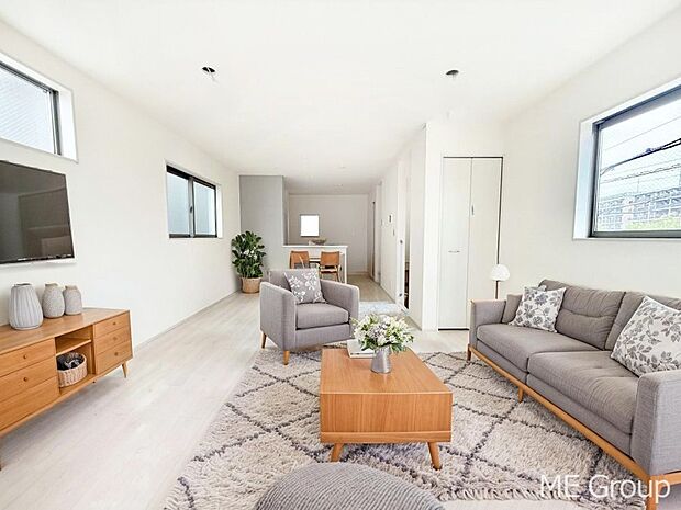 ■さりげないデザインが日常をセンスよく演出※家具はCGです