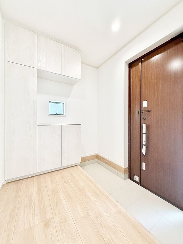 ■ ここから始まる一日、すっきり整った玄関