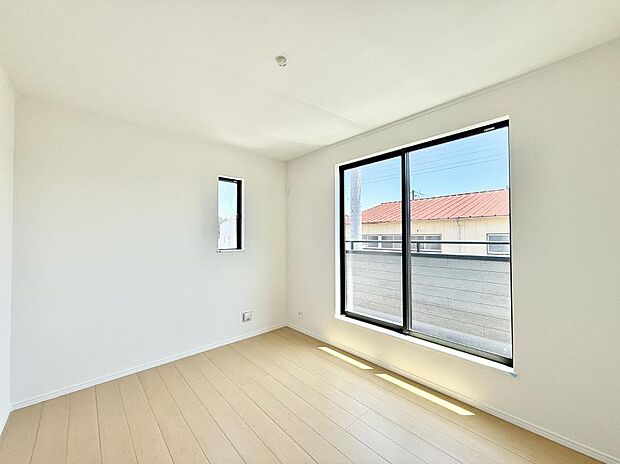 ■落ち着いた雰囲気のお部屋で心が安らぐ空間