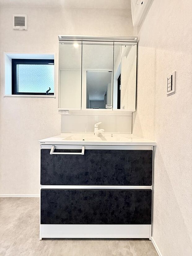 ■朝の準備がスムーズにできる広さです