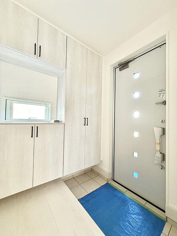 ■ ここから始まる一日、すっきり整った玄関