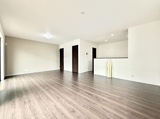 ■心落ち着く場所、ゆったり過ごせるリビング