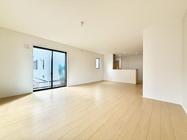 ■くつろぎと笑顔が集まる、心温まるリビング