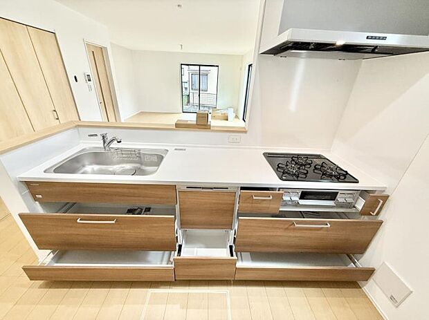 ■料理がもっと楽しくなる、快適なキッチン空間