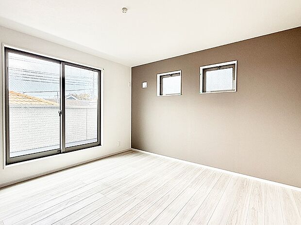 ■落ち着いた色合いのお部屋で穏やかな時間を楽しめます