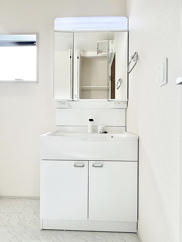 ■朝の準備がスムーズにできる広さです