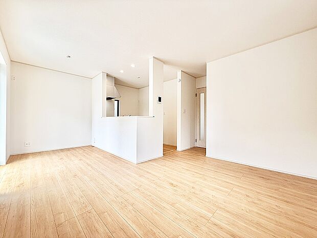 ■くつろぎと笑顔が集まる、心温まるリビング