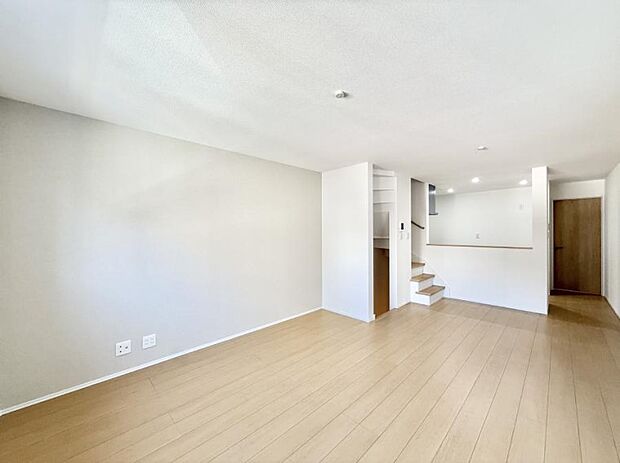 ■くつろぎと笑顔が集まる、心温まるリビング