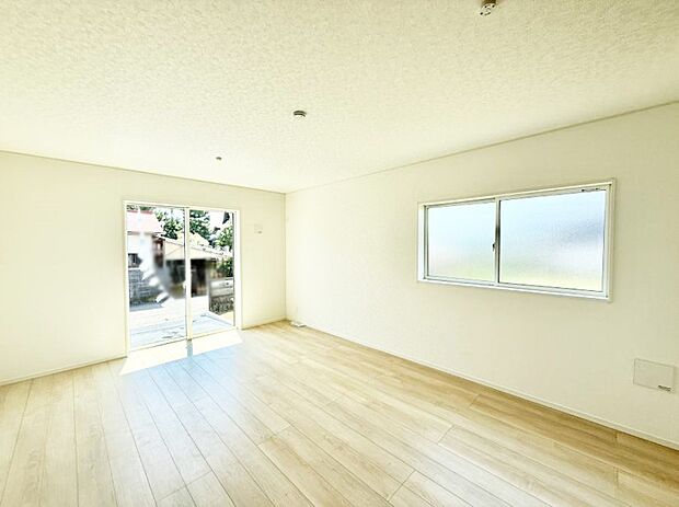 ■くつろぎと笑顔が集まる、心温まるリビング