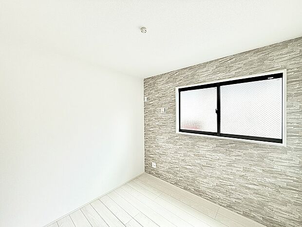 ■落ち着いた雰囲気のお部屋で心が安らぐ空間