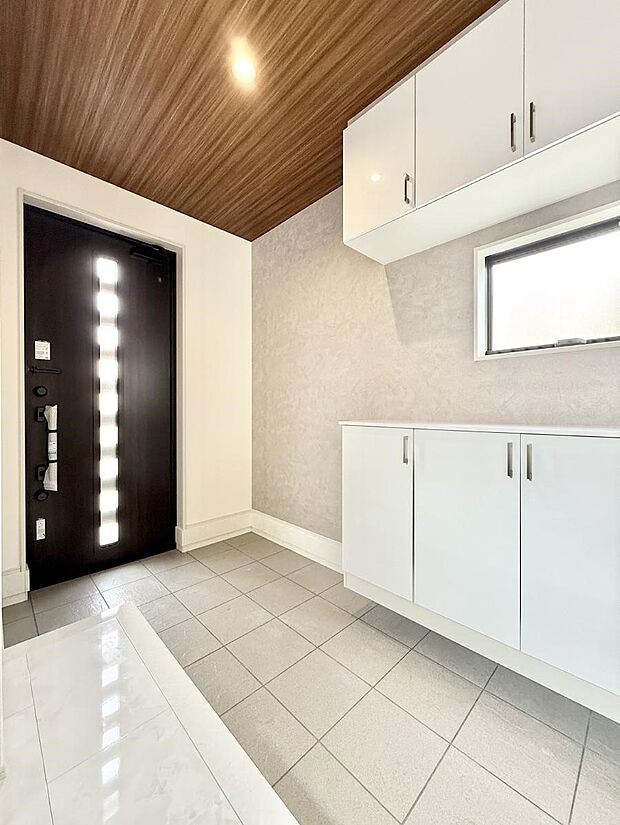 ■玄関はお家の顔!おしゃれな玄関でお客様をお迎え!