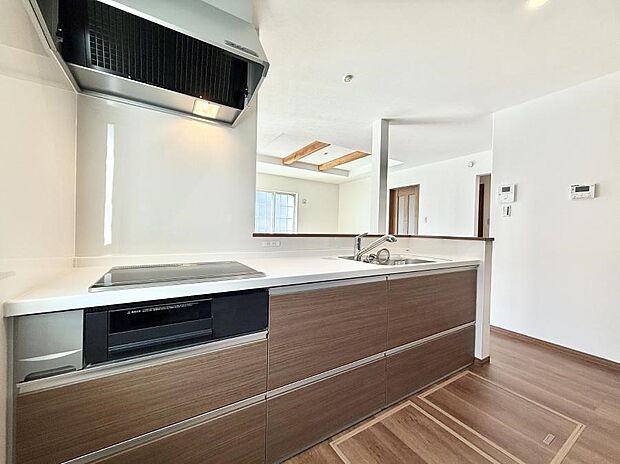 ■家族の絆を深める、温もりのあるキッチン